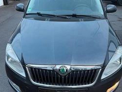 Grau Gebraucht 2012 Skoda Fabia Kombi | 2.899 € (Fairer Preis)