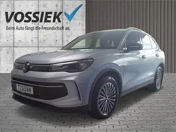 Silber Gebraucht 2025 VW Tiguan Goal SUV | 42.870 € (Superpreis)