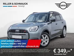 Smokey green Gebraucht 2024 Mini Countryman Classic SUV | 41.950 € (Fairer Preis)
