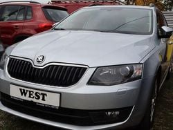 Silber Gebraucht 2016 Skoda Octavia Joy Limousine | 9.990 € (Fairer Preis)