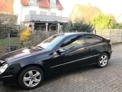 Schwarz Gebraucht 2005 Mercedes C160 Coupé | 3.299 € (Guter Preis)