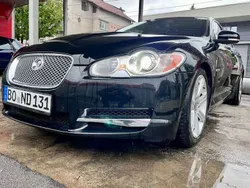 Schwarz Gebraucht 2014 Jaguar XF Limousine | 42.000 €