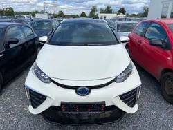 Weiß Gebraucht 2020 Toyota Mirai Limousine | 11.400 € (Superpreis)