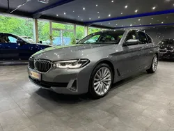 Grau Gebraucht 2023 BMW 530 Luxury Line Limousine | 41.690 € (Guter Preis)