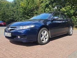 Blau Gebraucht 2007 Honda Accord Executive Limousine | 5.600 € (Etwas zu teuer)