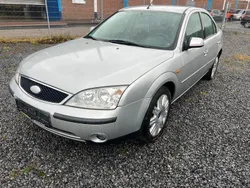 Silber Gebraucht 2004 Ford Mondeo Limousine | 990 € (Guter Preis)