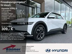 Weiß Gebraucht 2022 Hyundai Ioniq 5 Dynamiq SUV | 27.980 € (Etwas zu teuer)