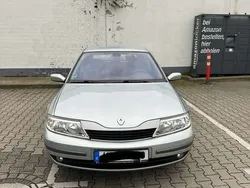 Grau Gebraucht 2002 Renault Laguna II Dynamique Limousine | 2.300 € (Fairer Preis)