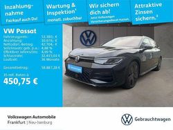 Grenadillschwarz metallic Gebraucht 2025 VW Passat R-line Kombi | 53.380 € (Teuer)