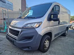 Grau Gebraucht 2017 Peugeot Boxer Van | 8.499 € (Superpreis)