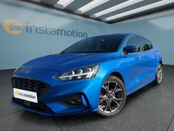 Blau Gebraucht 2021 Ford Focus Limousine | 20.449 € (Guter Preis)