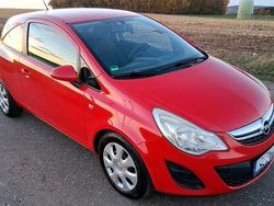 Rot Gebraucht 2014 Opel Corsa Edition Kleinwagen | 4.900 € (Etwas zu teuer)