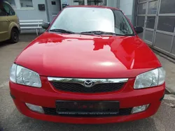Rot Gebraucht 2000 Mazda 323F Limousine | 2.950 € (Fairer Preis)