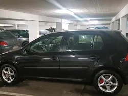 Schwarz Gebraucht 2005 VW Golf V Kleinwagen | 3.800 € (Teuer)