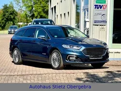 Blau Gebraucht 2019 Ford Mondeo Titanium Kombi | 16.000 € (Guter Preis)