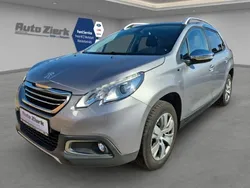 Grau Gebraucht 2016 Peugeot 2008 Style SUV | 11.490 € (Fairer Preis)
