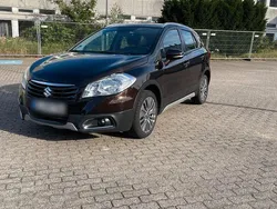 Braun Gebraucht 2016 Suzuki SX4 S-Cross SUV | 15.200 € (Teuer)