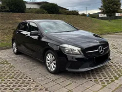 Schwarz Gebraucht 2018 Mercedes A180 Limousine | 17.599 € (Etwas zu teuer)