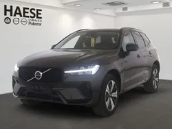 Platinum grey / metallic Gebraucht 2025 Volvo XC60 Plus SUV | 50.900 € (Guter Preis)