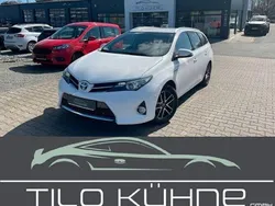 Andere Gebraucht 2014 Toyota Auris Hybrid Limousine | 9.990 € (Fairer Preis)
