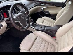 Braun Gebraucht 2011 Opel Insignia Limousine | 2.400 € (Guter Preis)