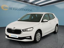 Weiß Neu 2025 Skoda Fabia Kleinwagen | 19.199 € (Fairer Preis)