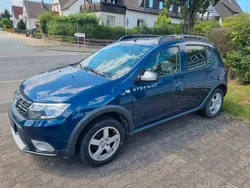 Blau Gebraucht 2018 Dacia Sandero Essentiel Kleinwagen | 8.500 € (Fairer Preis)
