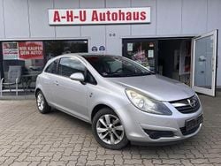 Silber Gebraucht 2011 Opel Corsa Edition Kleinwagen | 1.800 € (Guter Preis)