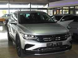 Silber Gebraucht 2023 VW Tiguan Elegance SUV | 42.900 € (Teuer)