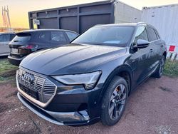 Grau Gebraucht 2020 Audi e-tron Sport SUV | 26.890 € (Guter Preis)