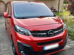 Rot Gebraucht 2019 Opel Zafira Life Edition Van | 27.900 € (Fairer Preis)