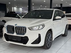 Weiß Gebraucht 2023 BMW iX1 M Sport SUV | 32.990 €