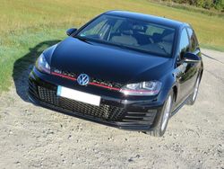 Schwarz Gebraucht 2016 VW Golf VII GTI Limousine | 16.800 € (Guter Preis)