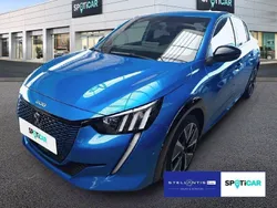 Blau Gebraucht 2021 Peugeot e-208 Allure GT-Line Kleinwagen | 15.860 € (Fairer Preis)