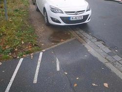 Weiß Gebraucht 2014 Opel Astra Kleinwagen | 5.500 € (Fairer Preis)