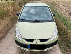 Grün Gebraucht 2006 Mitsubishi Colt Kleinwagen | 2.700 €