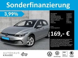 Außenfarbe: Gebraucht 2021 VW Golf VIII Life Limousine | 22.880 € (Guter Preis)