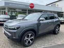 Grau Neu 2025 Dacia Duster Journey SUV | 26.980 € (Guter Preis)