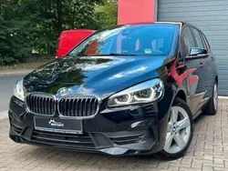 Schwarz Gebraucht 2022 BMW 218 Gran Tourer Advantage Van / Kleinbus | 16.990 € (Superpreis)