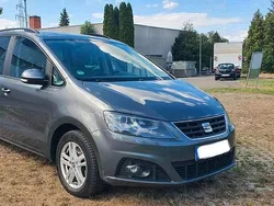 Grau Gebraucht 2015 Seat Alhambra Style Van / Kleinbus | 14.500 € (Fairer Preis)