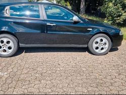 Schwarz Gebraucht 2010 Alfa Romeo 147 Kleinwagen | 2.700 € (Fairer Preis)