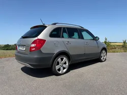 Beige Gebraucht 2013 Skoda Fabia Kombi | 2.000 € (Superpreis)