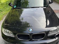 Schwarz Gebraucht 2011 BMW 116 Sport Line Kleinwagen | 6.490 € (Fairer Preis)