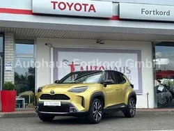 Gold Gebraucht 2022 Toyota Yaris Hybrid Edition | 27.480 € (Fairer Preis)