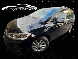 Schwarz Gebraucht 2016 VW Touran Allstar Van / Kleinbus | 12.900 € (Teuer)