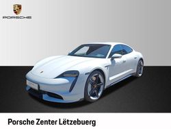Weiß Gebraucht 2021 Porsche Taycan Turbo Limousine | 69.900 € (Guter Preis)