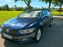 Blau Gebraucht 2015 VW Passat Kombi | 15.500 € (Etwas zu teuer)