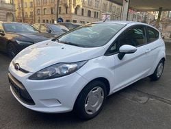 Weiß Gebraucht 2012 Ford Fiesta Trend Limousine | 1.790 € (Superpreis)