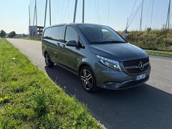 Grau Gebraucht 2019 Mercedes Vito AMG Van / Kleinbus | 17.200 €