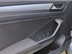 Silber Gebraucht 2024 VW T-Roc Life SUV | 29.922 € (Guter Preis)